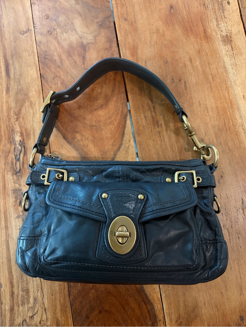 Coach Y2K 11127 Legacy Stripe Turnlock Shoulder Bag Black Leather Brass Hardware